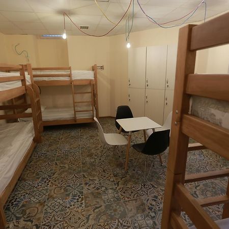 Midtown Hotel & Hostel Tbilisi Ngoại thất bức ảnh